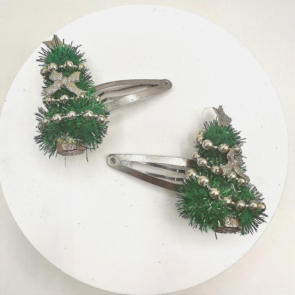 Vintage 90s Christmas Tree Hair Clips Green & Gold Tinsel Festive Snap Barrette